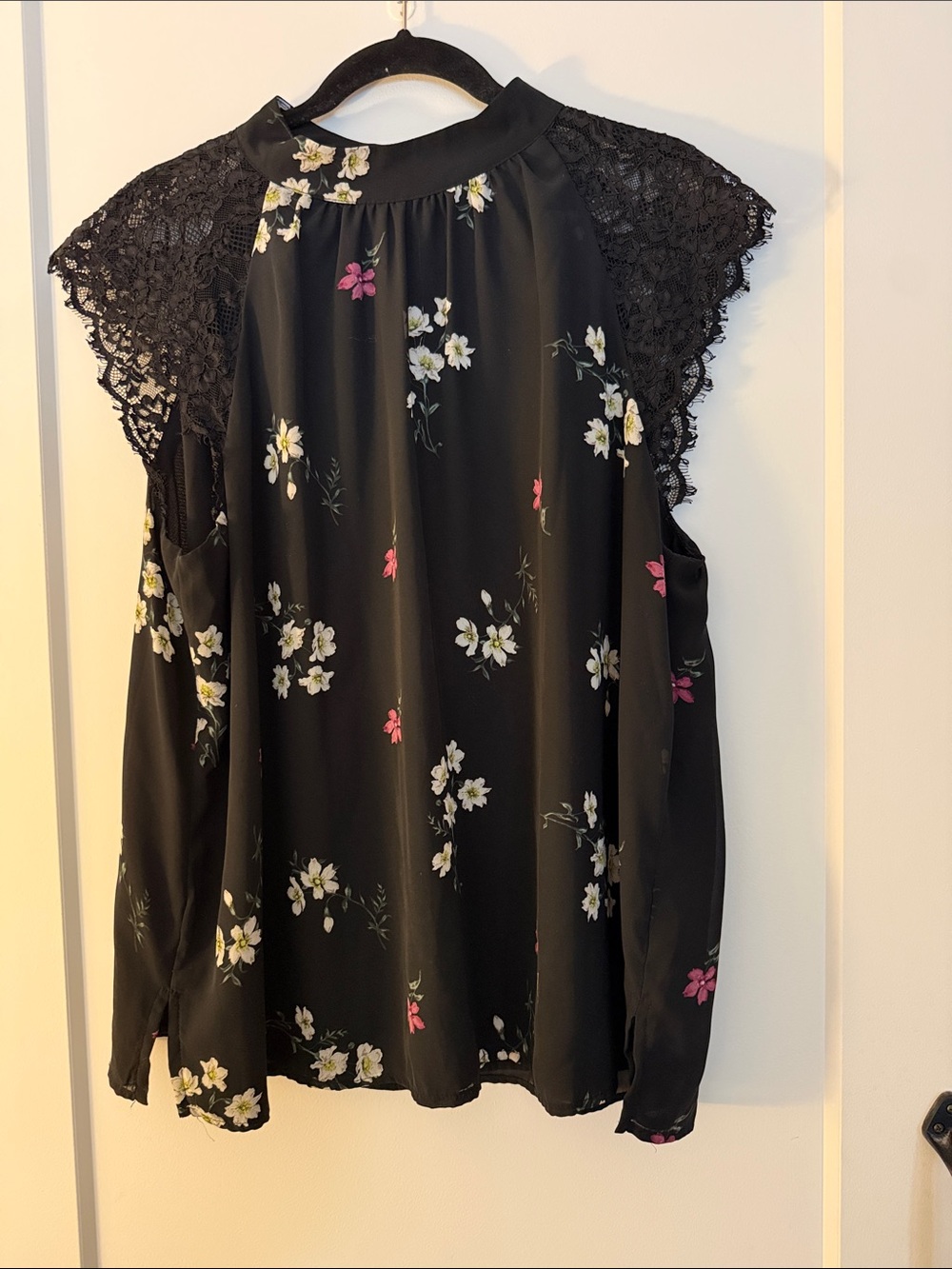 Black Floral Lace-Trim Shoulder and Sleeve Top